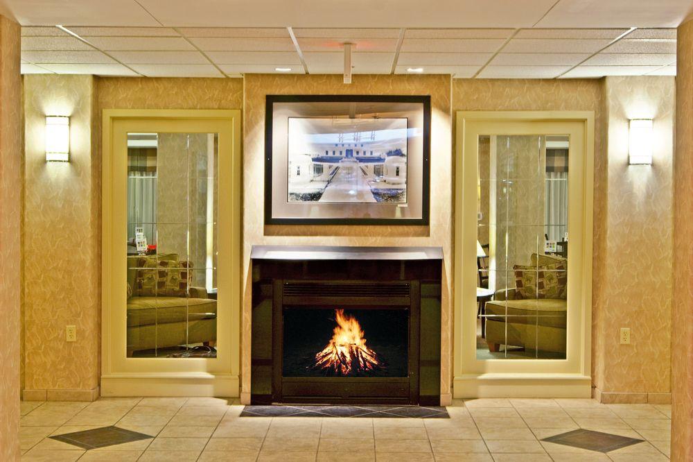 Holiday Inn Express Radcliff Fort Knox By Ihg Exterior foto